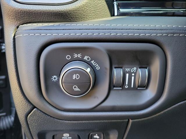2026 Ram 1500 Limited Crew Cab 4x4 6'4" Box