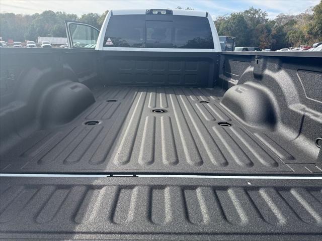 2026 Ram 3500 Limited Crew Cab 4x4 8' Box