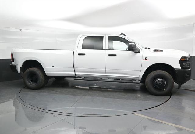 2026 RAM Ram 3500 RAM 3500 TRADESMAN CREW CAB 4X4 8 BOX 2026 RAM Ram 3500 RAM 3500 TRADESMAN CREW CAB 4X4 8 BOX