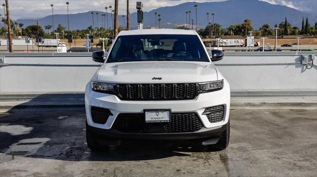 2025 Jeep Grand Cherokee GRAND CHEROKEE ALTITUDE 4X4