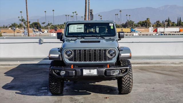 2025 Jeep Gladiator GLADIATOR MOJAVE X 4X4