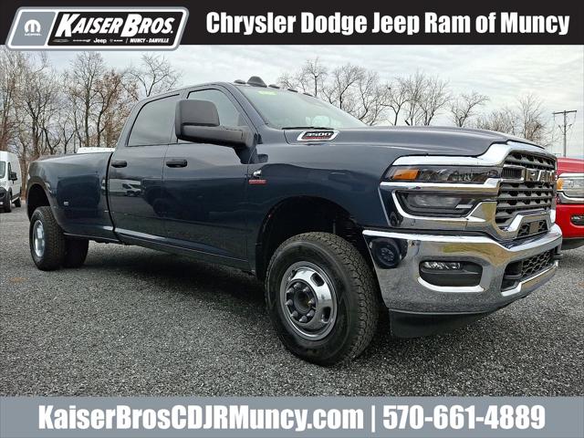 2026 RAM Ram 3500 RAM 3500 TRADESMAN CREW CAB 4X4 8 BOX