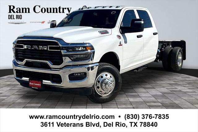 2026 RAM Ram 3500 Chassis Cab RAM 3500 TRADESMAN CREW CAB CHASSIS 4X4 60 CA 2026 RAM Ram 3500 Chassis Cab RAM 3500 TRADESMAN CREW CAB CHASSIS 4X4 60 CA
