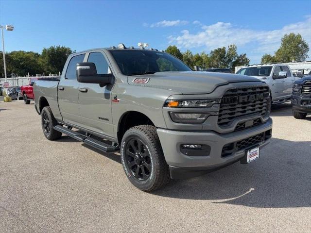 2026 RAM Ram 3500 RAM 3500 BIG HORN CREW CAB 4X4 64 BOX
