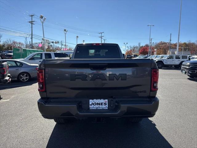 2026 Ram 2500 Big Horn Crew Cab 4x4 8' Box