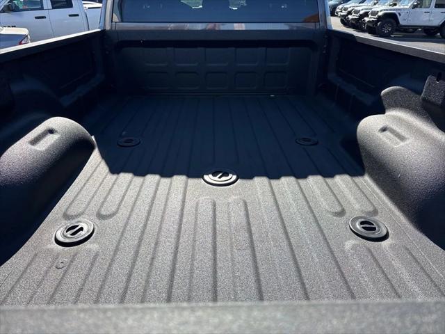 2026 Ram 2500 Big Horn Crew Cab 4x4 8' Box