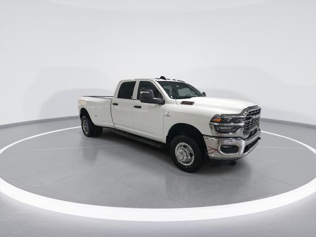 2026 RAM Ram 3500 RAM 3500 TRADESMAN CREW CAB 4X4 8 BOX 2026 RAM Ram 3500 RAM 3500 TRADESMAN CREW CAB 4X4 8 BOX