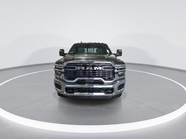 2026 RAM Ram 3500 RAM 3500 TRADESMAN CREW CAB 4X4 8 BOX 2026 RAM Ram 3500 RAM 3500 TRADESMAN CREW CAB 4X4 8 BOX