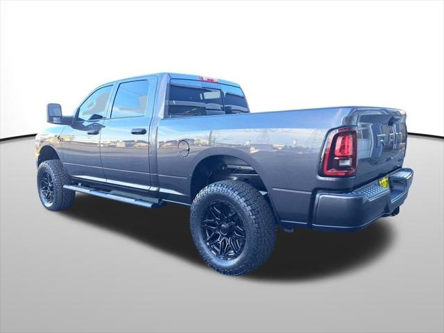 2026 RAM Ram 2500 RAM 2500 BLACK EXPRESS CREW CAB 4X4 64 BOX