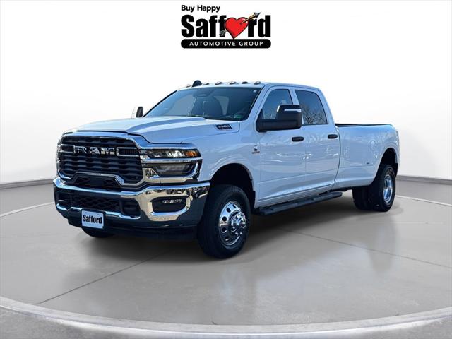 2026 RAM Ram 3500 RAM 3500 TRADESMAN CREW CAB 4X4 8 BOX