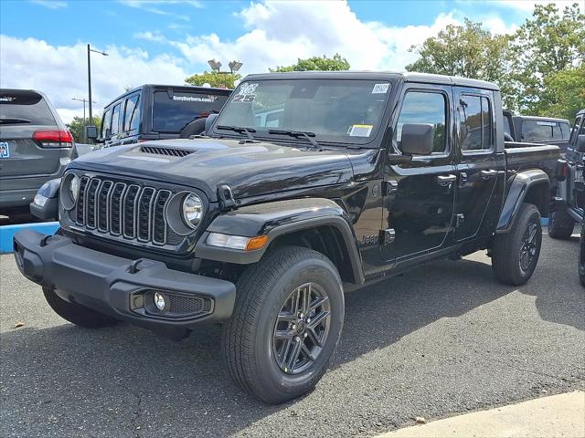 2025 Jeep Gladiator GLADIATOR SPORT S 4X4
