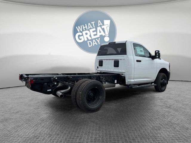 2026 RAM Ram 3500 Chassis Cab RAM 3500 TRADESMAN CHASSIS REGULAR CAB 4X4 60 CA