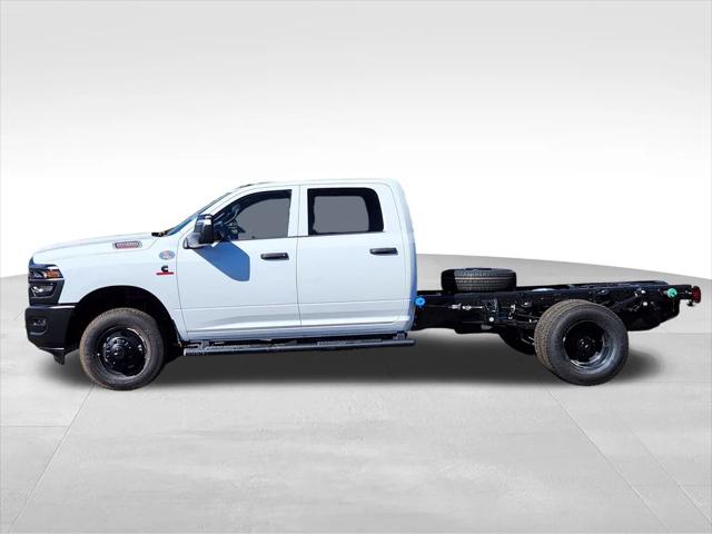 2026 RAM Ram 3500 Chassis Cab RAM 3500 TRADESMAN CREW CAB CHASSIS 4X4 60 CA