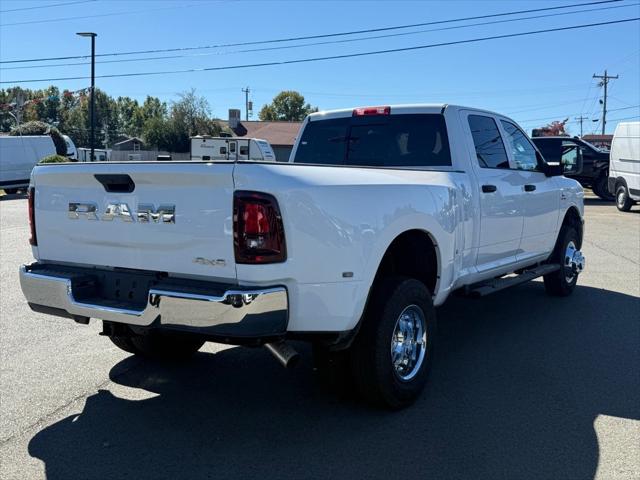 2026 RAM Ram 3500 RAM 3500 TRADESMAN CREW CAB 4X4 8 BOX