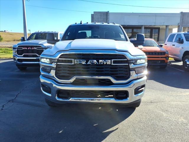 2026 RAM Ram 3500 RAM 3500 TRADESMAN CREW CAB 4X4 8 BOX 2026 RAM Ram 3500 RAM 3500 TRADESMAN CREW CAB 4X4 8 BOX