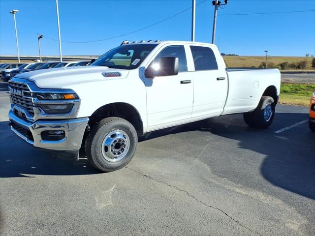 2026 RAM Ram 3500 RAM 3500 TRADESMAN CREW CAB 4X4 8 BOX 2026 RAM Ram 3500 RAM 3500 TRADESMAN CREW CAB 4X4 8 BOX