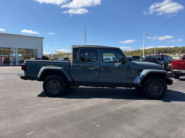 2025 Jeep Gladiator GLADIATOR SPORT S 4X4