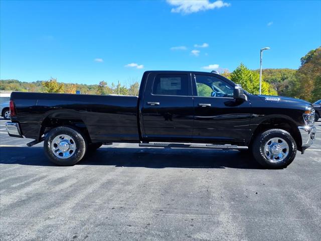 2026 RAM Ram 2500 RAM 2500 TRADESMAN CREW CAB 4X4 8 BOX