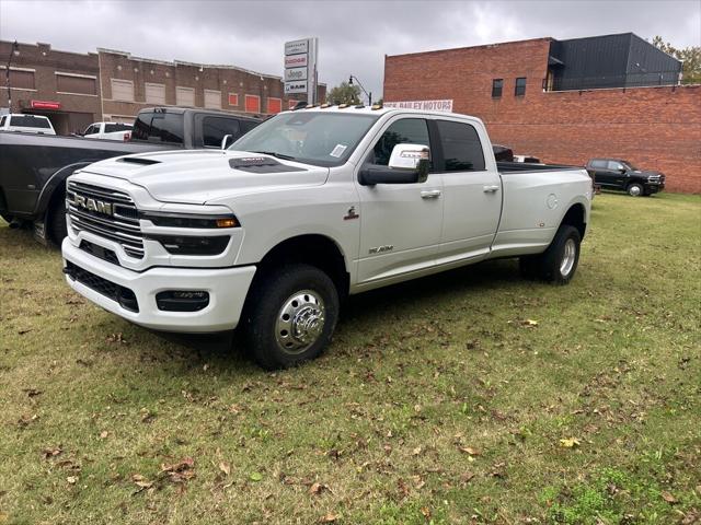 2026 RAM Ram 3500 RAM 3500 LARAMIE CREW CAB 4X4 8 BOX