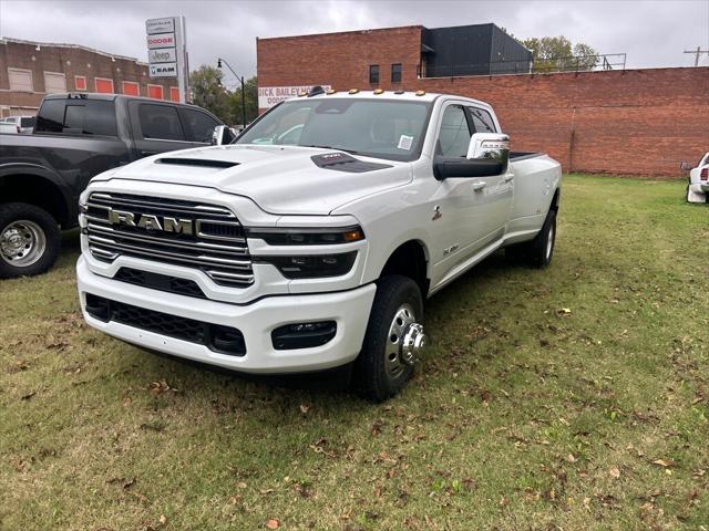 2026 RAM Ram 3500 RAM 3500 LARAMIE CREW CAB 4X4 8 BOX
