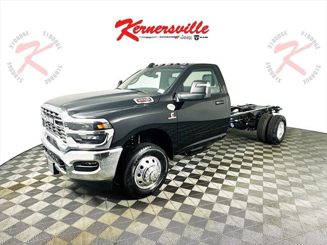2026 RAM Ram 3500 Chassis Cab RAM 3500 TRADESMAN CHASSIS REGULAR CAB 4X4 84 CA 2026 RAM Ram 3500 Chassis Cab RAM 3500 TRADESMAN CHASSIS REGULAR CAB 4X4 84 CA