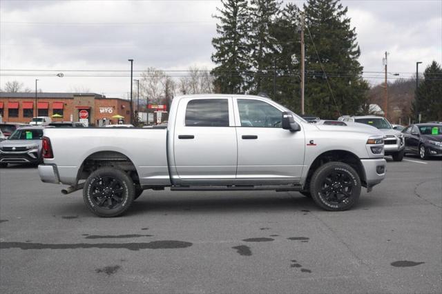 2026 RAM Ram 2500 RAM 2500 BLACK EXPRESS CREW CAB 4X4 64 BOX