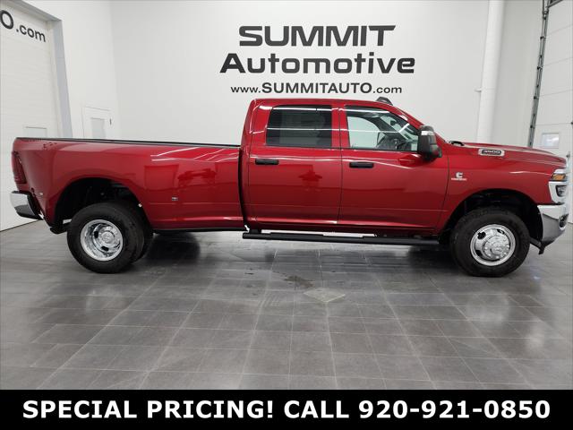2026 RAM Ram 3500 RAM 3500 TRADESMAN CREW CAB 4X4 8 BOX