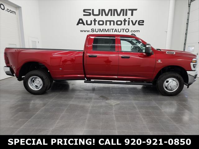 2026 RAM Ram 3500 RAM 3500 TRADESMAN CREW CAB 4X4 8 BOX