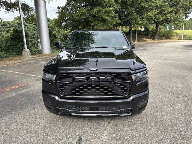 2025 RAM Ram 1500 RAM 1500 BIG HORN CREW CAB 4X2 57 BOX