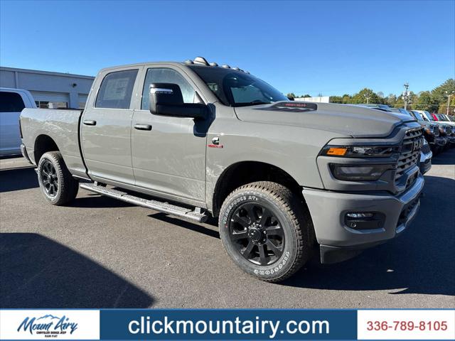 2026 RAM Ram 2500 RAM 2500 BLACK EXPRESS CREW CAB 4X4 64 BOX