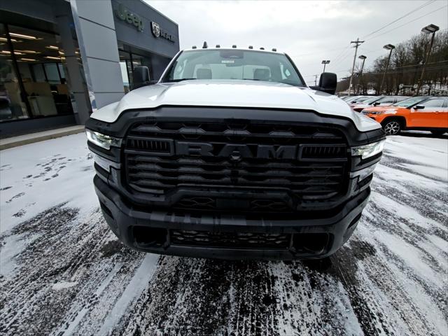 2026 RAM Ram 5500 Chassis Cab RAM 5500 TRADESMAN CHASSIS REGULAR CAB 4X4 120 CA 2026 RAM Ram 5500 Chassis Cab RAM 5500 TRADESMAN CHASSIS REGULAR CAB 4X4 120 CA