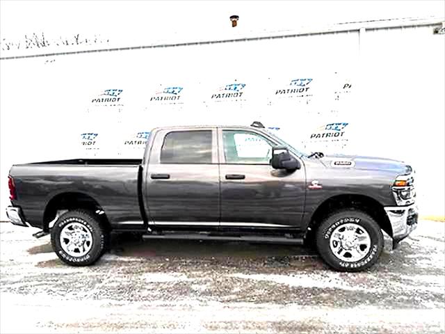 2026 RAM Ram 2500 RAM 2500 TRADESMAN CREW CAB 4X4 64 BOX 2026 RAM Ram 2500 RAM 2500 TRADESMAN CREW CAB 4X4 64 BOX