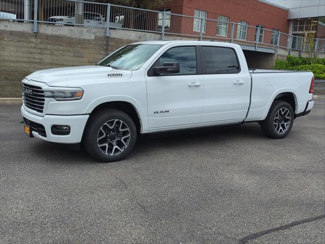 2026 RAM Ram 1500 RAM 1500 LARAMIE CREW CAB 4X4 64 BOX