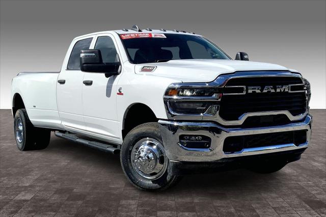 2026 RAM Ram 3500 RAM 3500 TRADESMAN CREW CAB 4X4 8 BOX 2026 RAM Ram 3500 RAM 3500 TRADESMAN CREW CAB 4X4 8 BOX