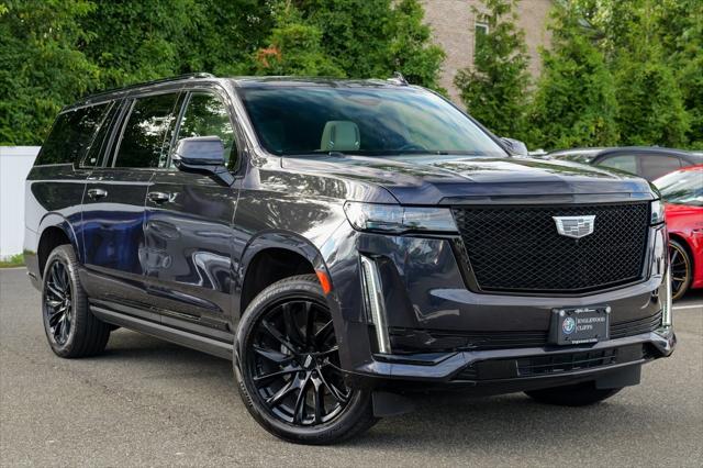 2023 Cadillac Escalade ESV 4WD Sport
