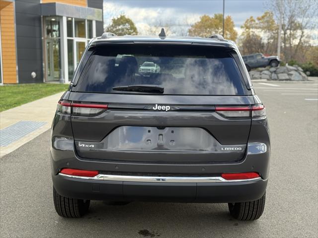2025 Jeep Grand Cherokee GRAND CHEROKEE LAREDO X 4X4 2025 Jeep Grand Cherokee GRAND CHEROKEE LAREDO X 4X4