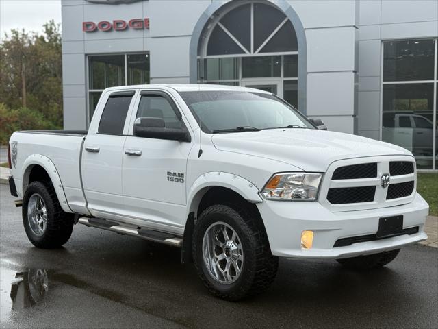 2018 RAM 1500 Express Quad Cab 4x4 64 Box