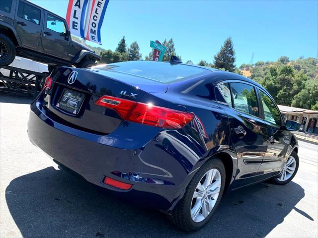 2013 Acura ILX 2.0L