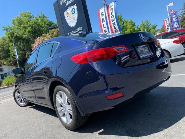 2013 Acura ILX 2.0L