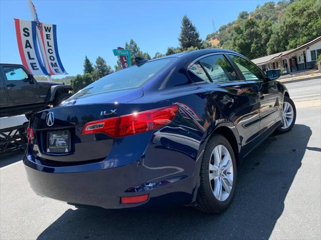 2013 Acura ILX 2.0L
