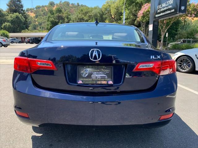 2013 Acura ILX 2.0L