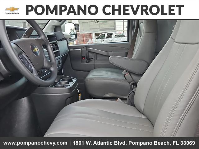 2025 Chevrolet Express Cargo Van RWD 2500 Regular Wheelbase WT