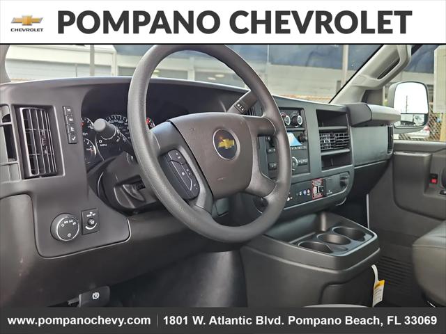 2025 Chevrolet Express Cargo Van RWD 2500 Regular Wheelbase WT