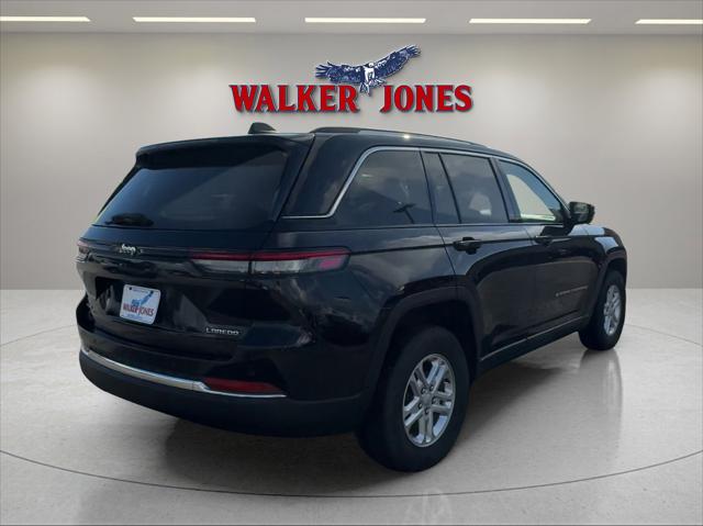 2023 Jeep Grand Cherokee Laredo 4x4