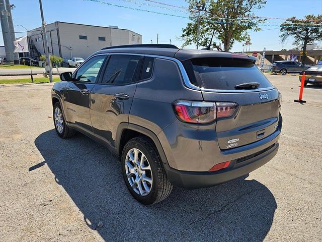 2022 Jeep Compass Latitude Lux 4x4