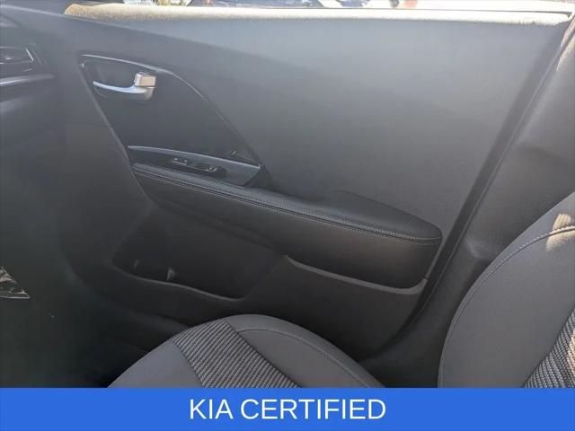 2022 Kia Niro Plug-In Hybrid LXS