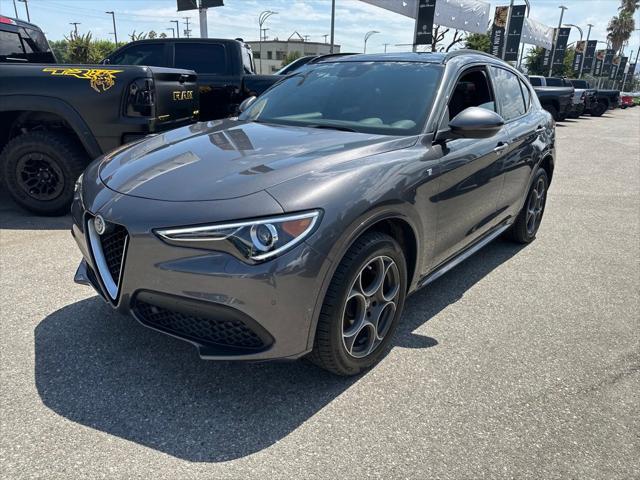 2022 Alfa Romeo Stelvio Ti AWD