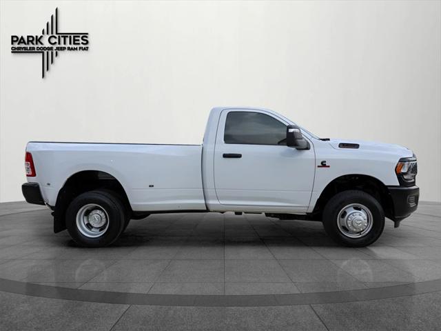 2024 RAM 3500 Tradesman Regular Cab 4x4 8 Box