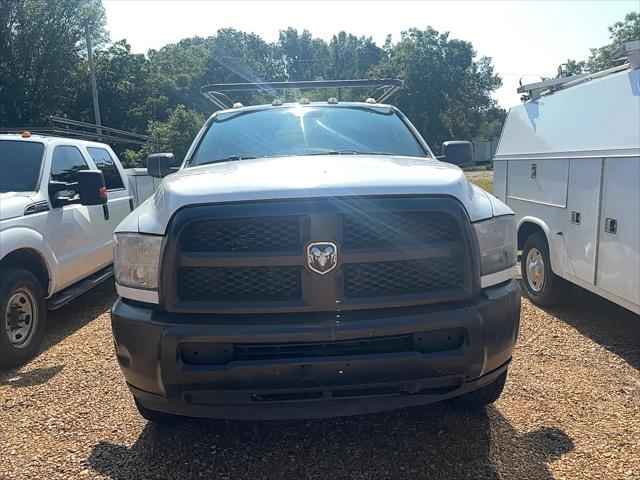 2016 RAM 2500 Tradesman 2016 RAM 2500 Tradesman