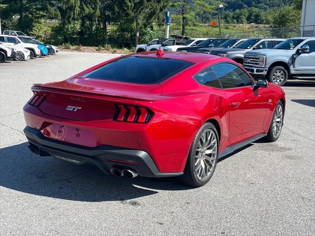 2024 Ford Mustang GT Premium Fastback